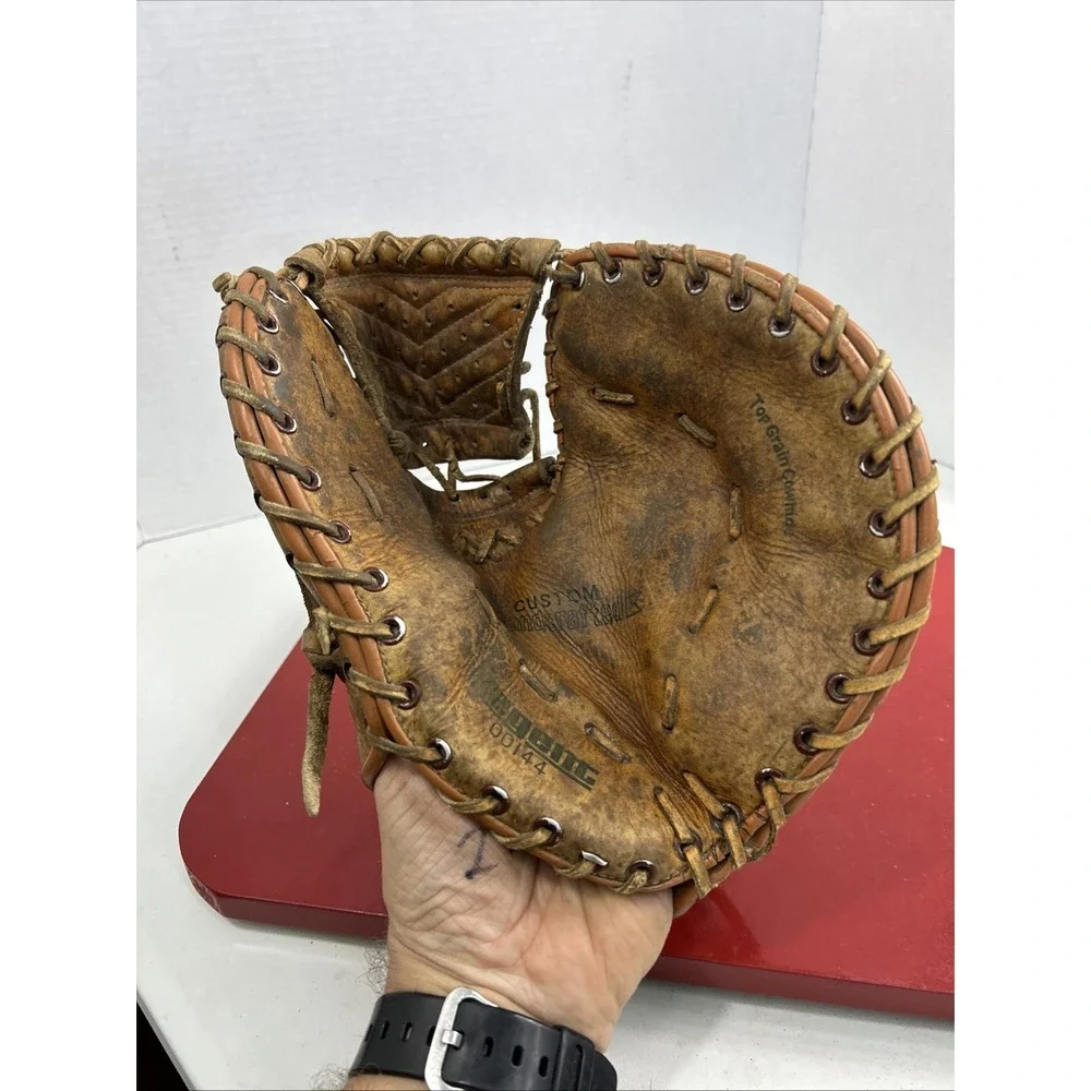 VTG Regent 00144 First Baseman RHT Baseball Glove‎ Mitt Brown Leather Korea